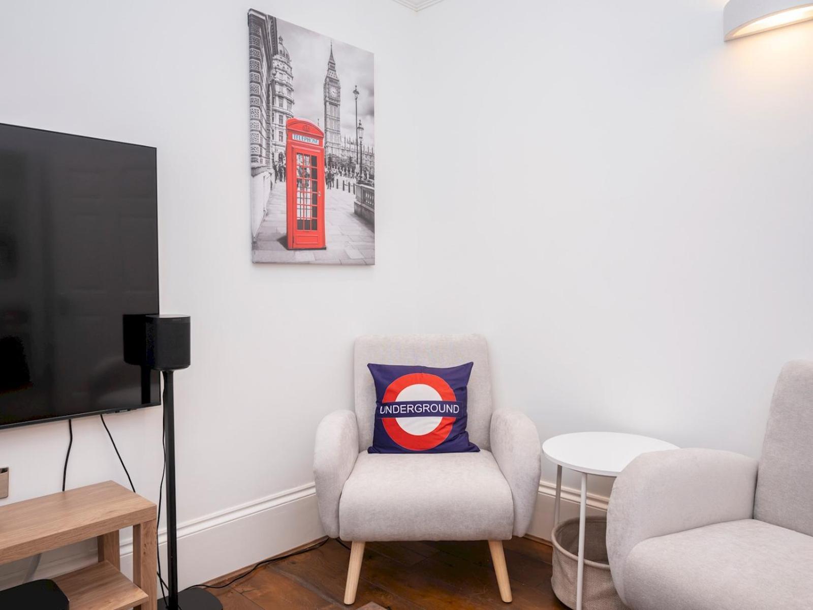 3-bed Flat Ensuite Near Farringdon Barbican Pass The Keys Appartement Londen